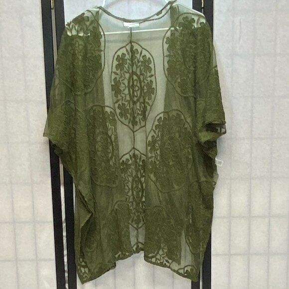 Maurices Short Sleeve All Lace Embroidery Open Front Split Side Cardigan Kimono - Picture 6 of 14